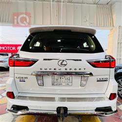 Lexus LX